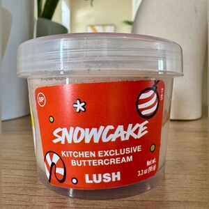 Lush Snowcake buttercream
